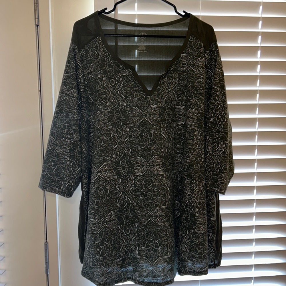 St. John’s Bay women’s top